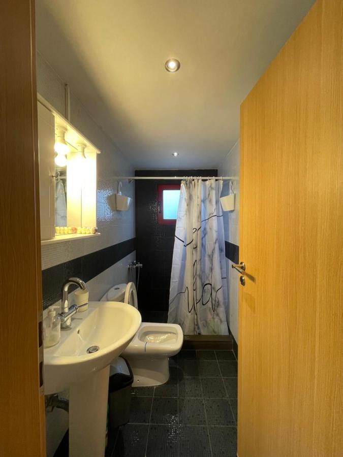 Country Lux Apartment Near Airport Markópoulon المظهر الخارجي الصورة