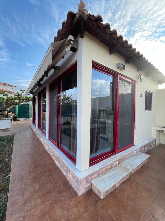 Country Lux Apartment Near Airport Markópoulon المظهر الخارجي الصورة